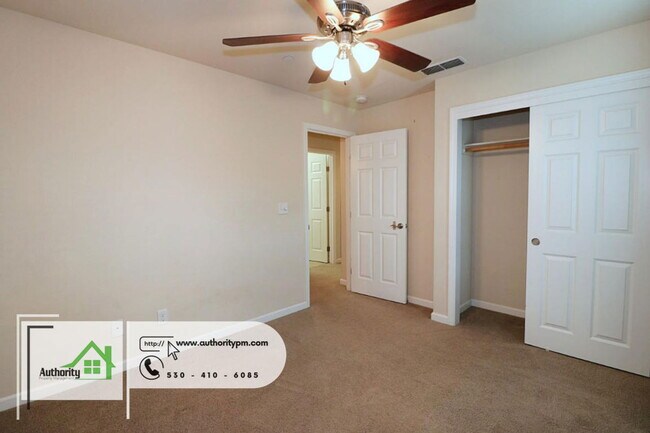 Building Photo - 661 Mission De Oro Dr