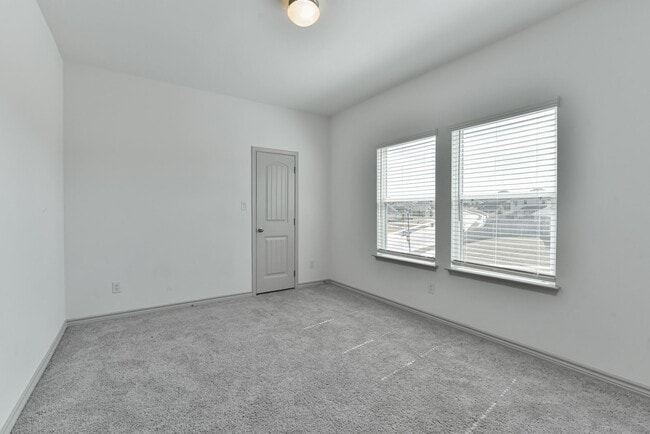 Building Photo - 7915 Gold Dr