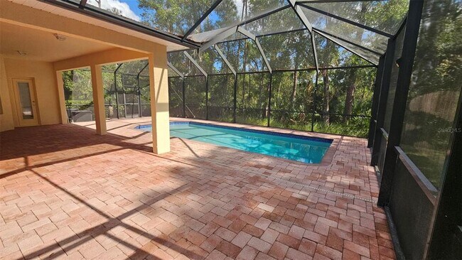 Building Photo - 16102 Colchester Palms Dr