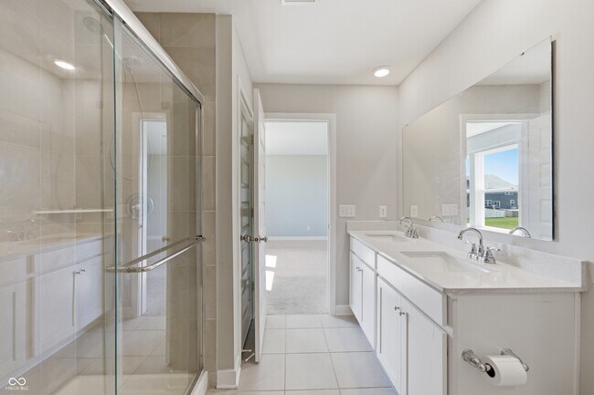 Building Photo - 221 Switchgrass Ln