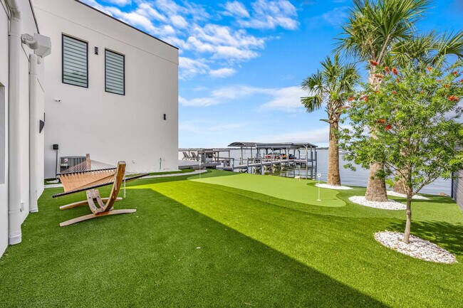 Building Photo - 2175 S Tropical Trail