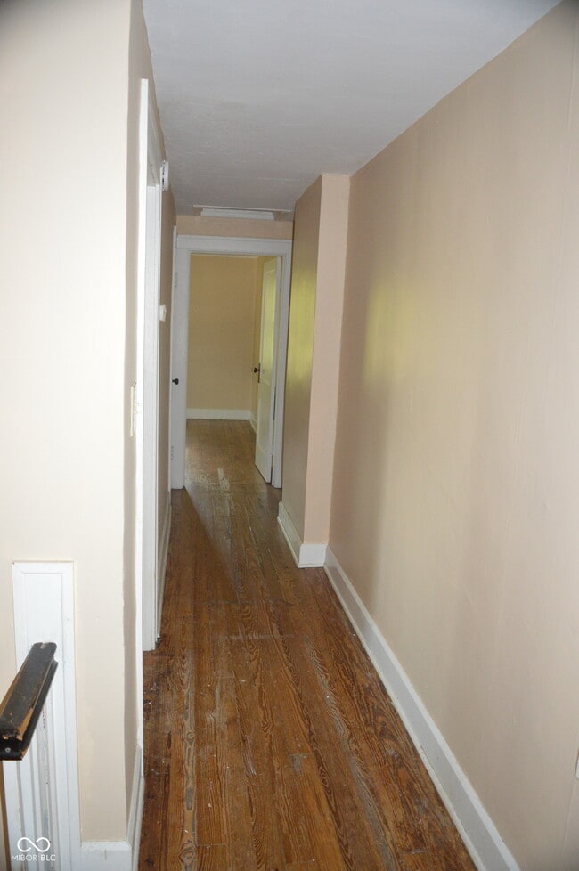 Building Photo - 6048 N College Ave