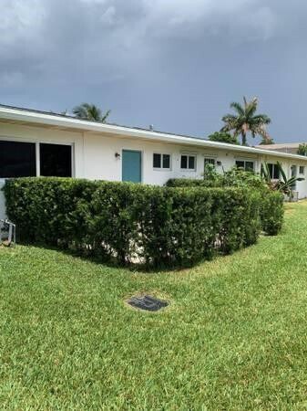 Building Photo - 120 NE 10th Ave