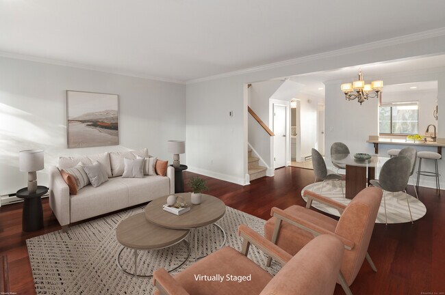 Building Photo - 19 Woodway Rd