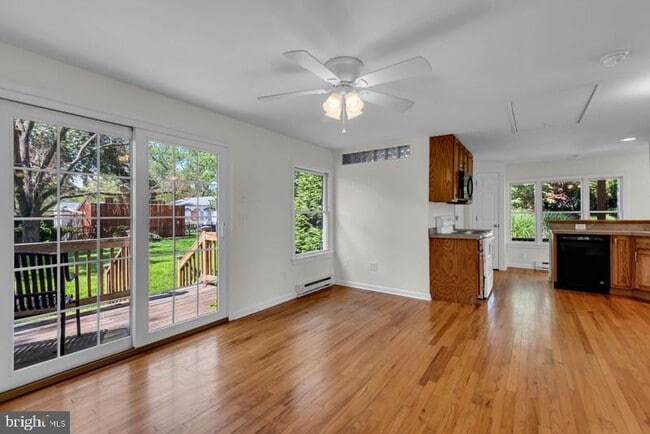 Building Photo - 107 Winchester Ave