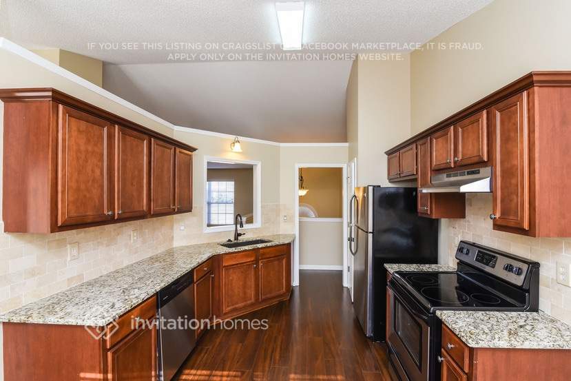 Building Photo - 2685 Fort Daniels Dr NE