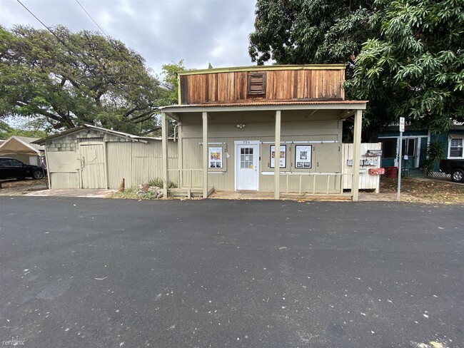 Building Photo - Studio, 0.5 bath House - 724 Luakini St Co...