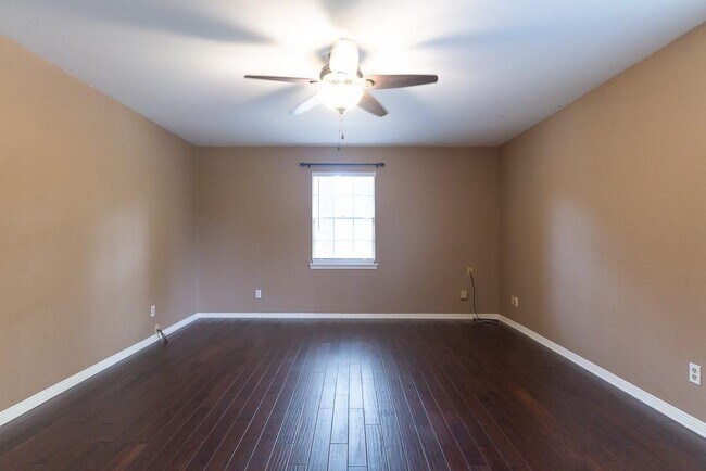 Building Photo - 12414 Gaylawood Dr