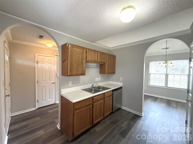 Building Photo - 1511 Hudson Graham Ln