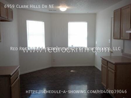 Building Photo - 6959 Clark Hills Dr NE