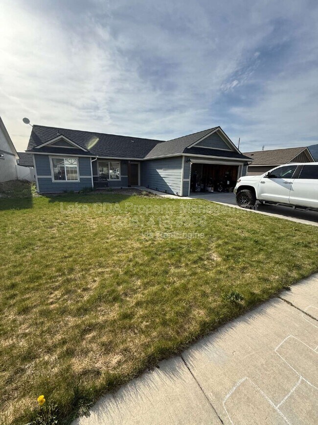 Building Photo - 12905 N Bushel St