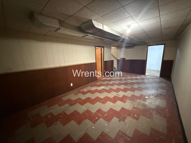 Building Photo - $500 Off Move in Special on Cute Three Bedroom Home