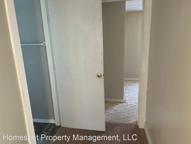 Building Photo - 2 br, 1 bath House - 213 N 5th St