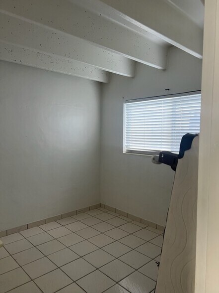 Building Photo - 21910 SW 118th Ct