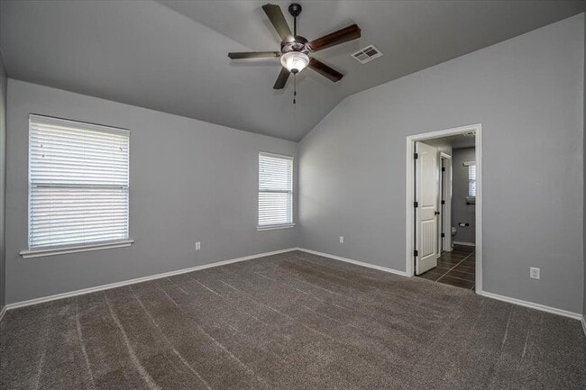 Building Photo - 18208 Scarborough Dr