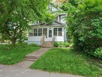 Building Photo - 919 S Goodman St
