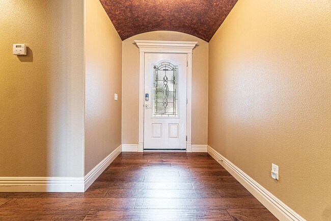 Building Photo - Cozy Centerton Home for Lease!