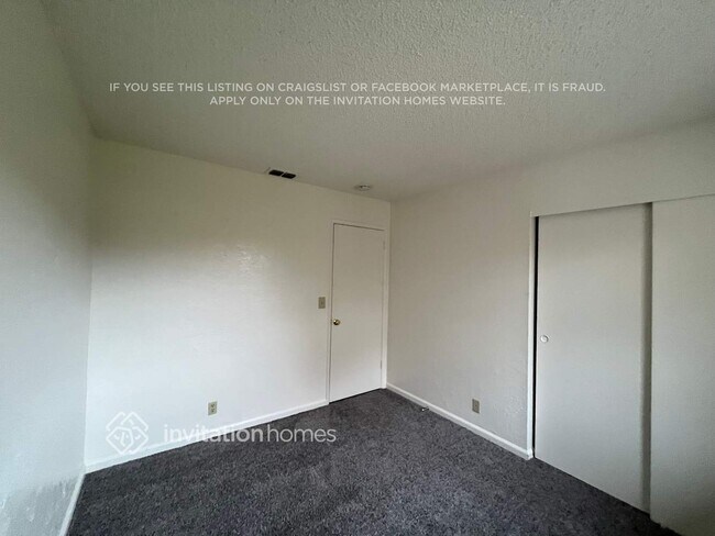 Building Photo - 7905 Wintergreen Dr