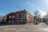 Building Photo - 2901 N Kedzie Ave