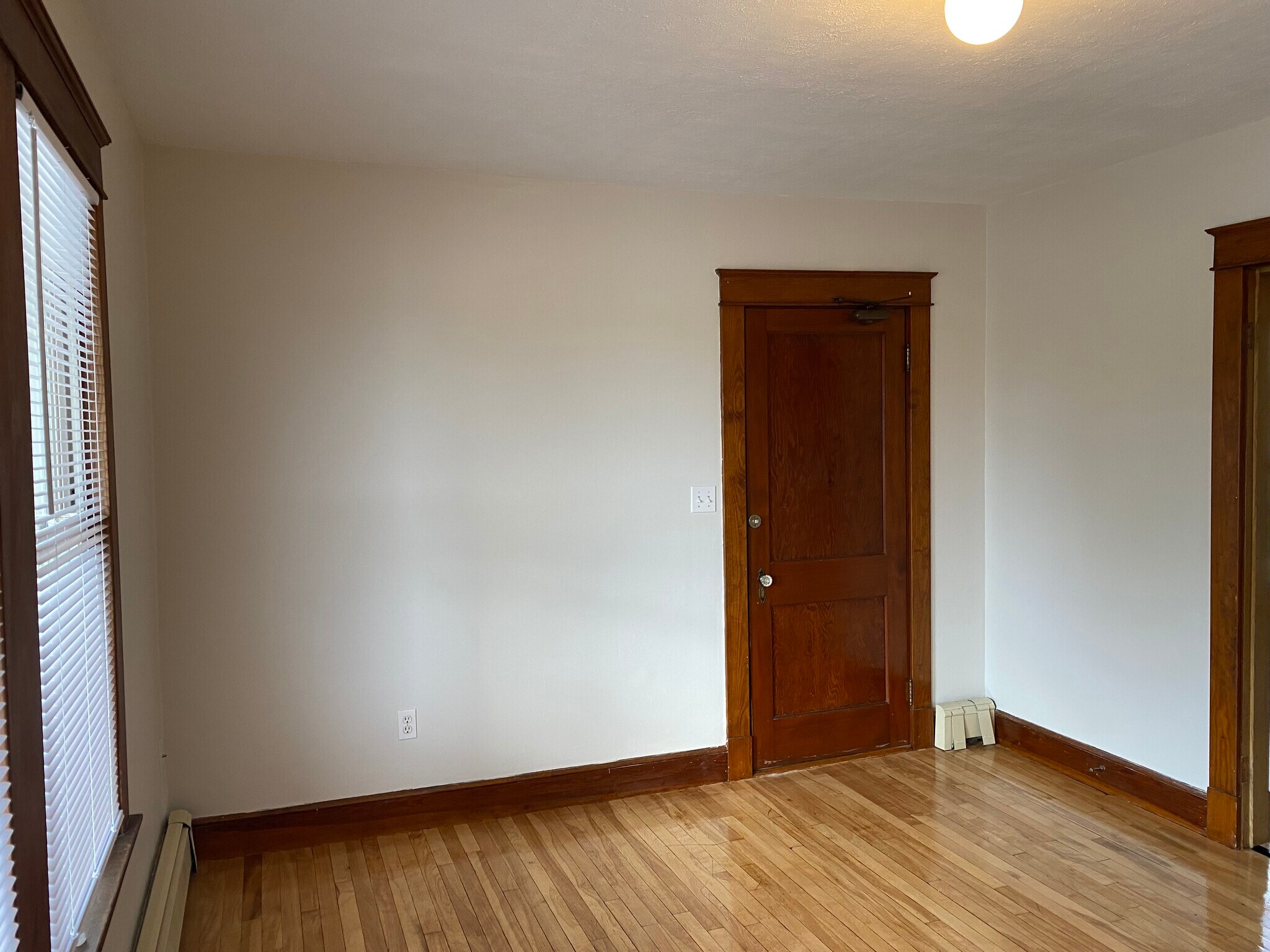 Living room - 181 Webber Ave