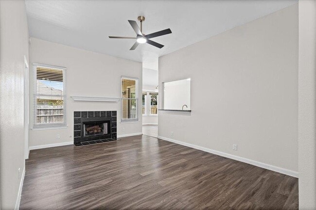 Building Photo - 1104 Winecup Ct