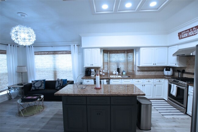 Building Photo - 23210 Gatecreek