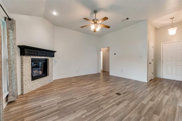 Building Photo - 106 S 3rd Ave