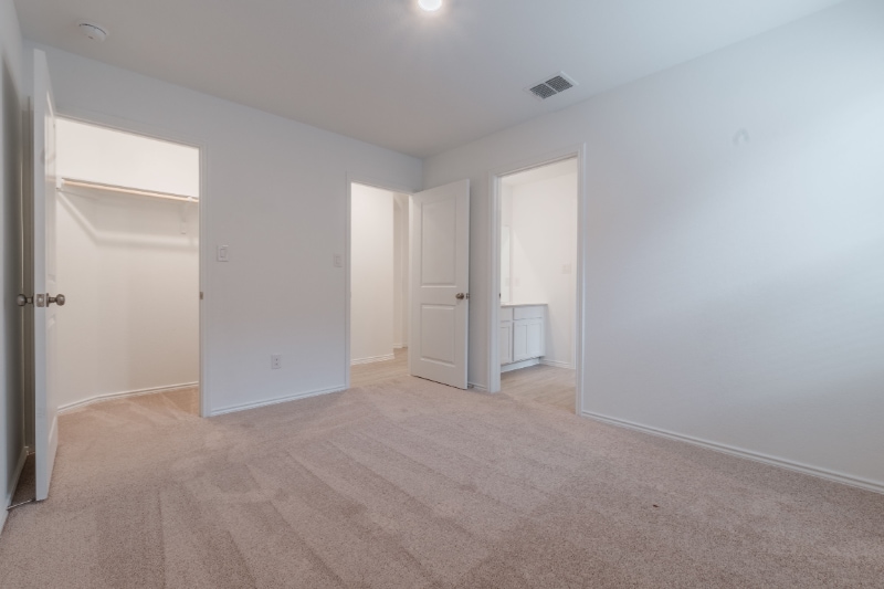 Building Photo - 418 Keefer