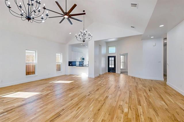 Building Photo - 1812 Muncie Ave