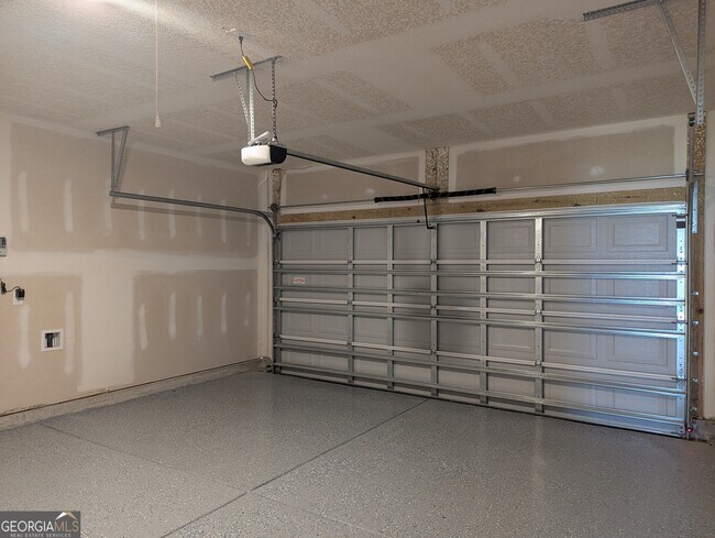 Building Photo - 111 Susan Dr