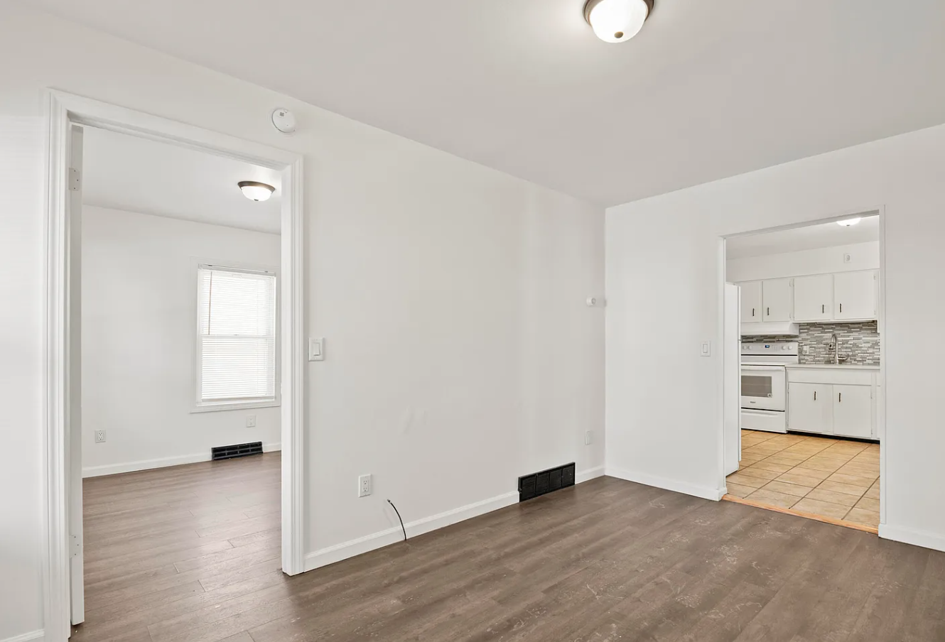 Building Photo - 17 Wilmot St