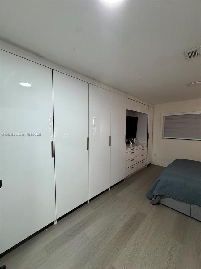 Building Photo - 13308 SW 60th Terrace