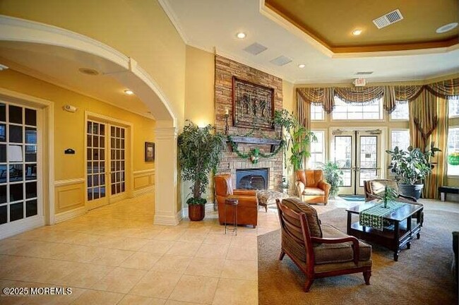 Building Photo - 317 Sophee Ln