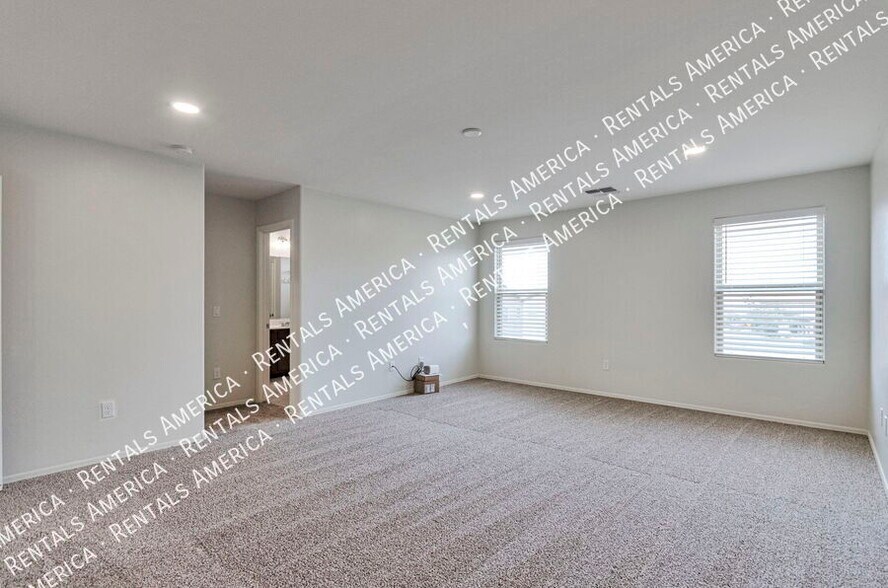 Building Photo - 8518 W Pelican Pl