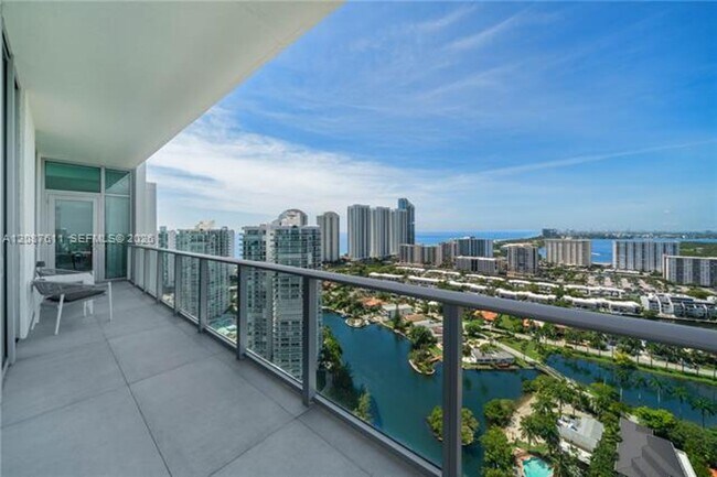 Building Photo - 330 Sunny Isles Blvd