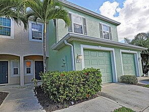 Building Photo - Forest Lake Townhomes 3605-107