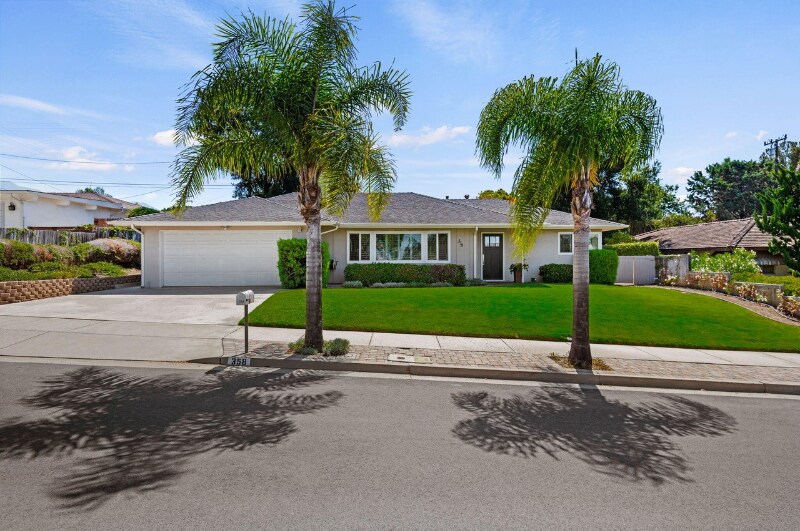 Primary Photo - 358 El Gaucho Rd