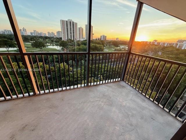 Building Photo - 3301 N Country Club Dr