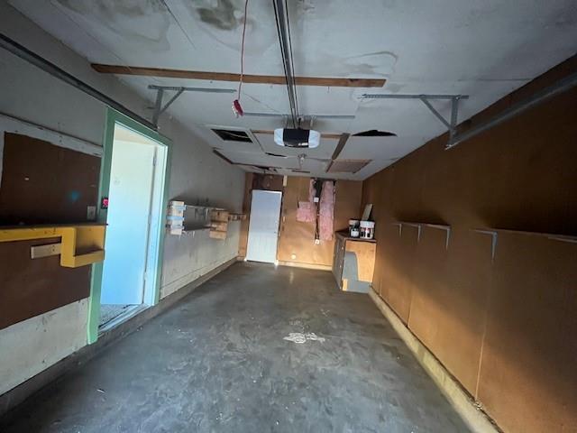 Building Photo - 5249 Encino Rd