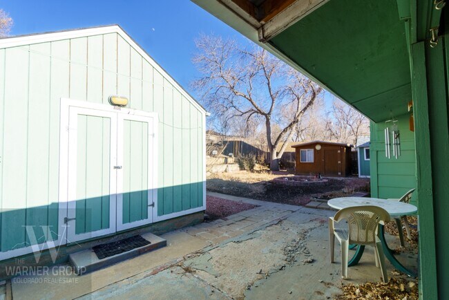Building Photo - 7085 Metropolitan St