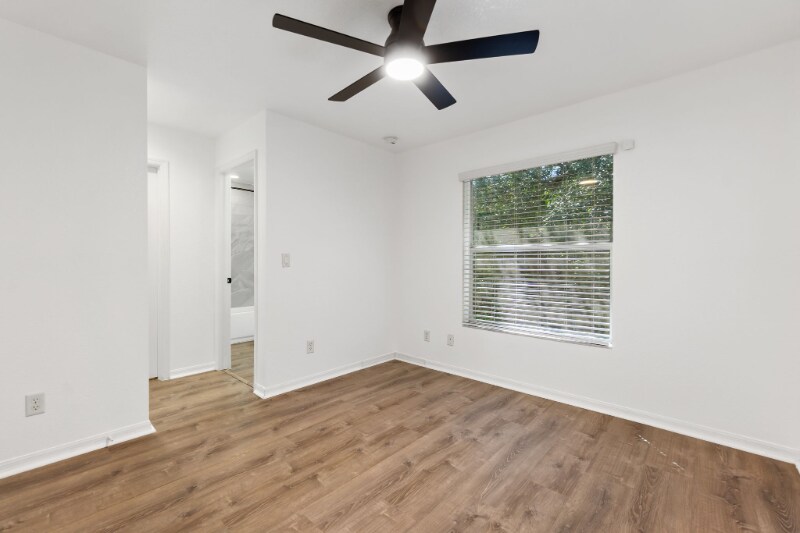 Building Photo - 12380 Easha Blvd