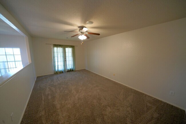 Building Photo - 6307 Myrtle Run