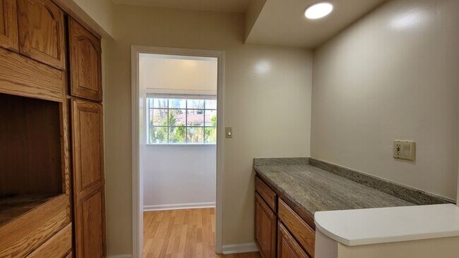 Building Photo - Spacious & Charming 2-Bed/2-Bath Home – Wa...