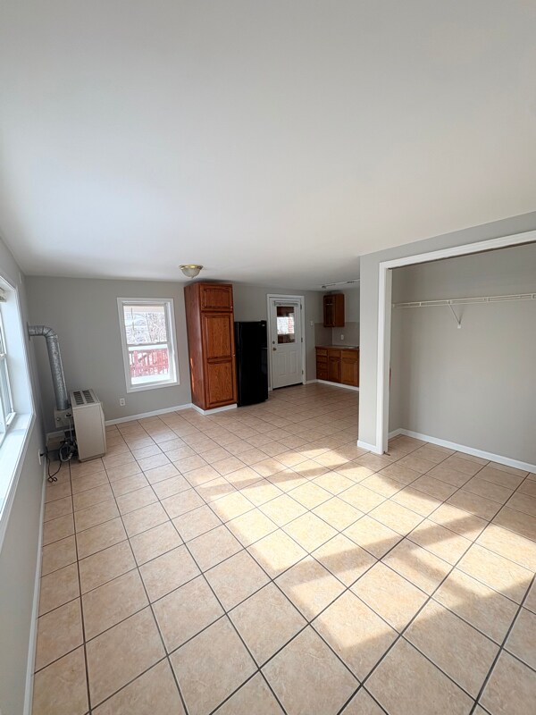 Building Photo - 530 High St