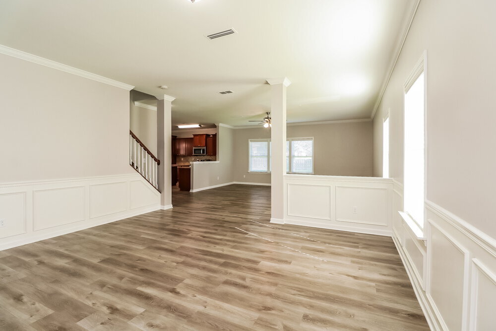 Building Photo - 14416 Lake Crossing Dr