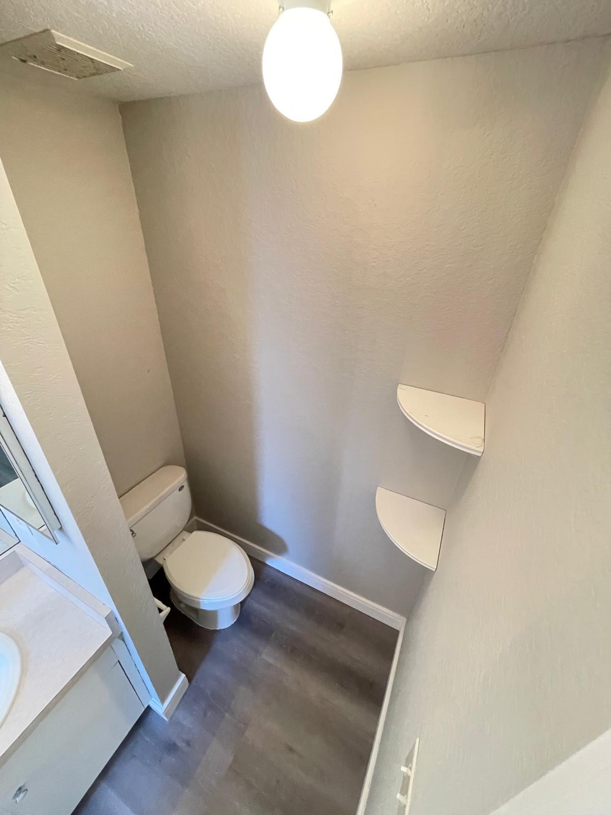 Master Bath - 5306 Keely Ct