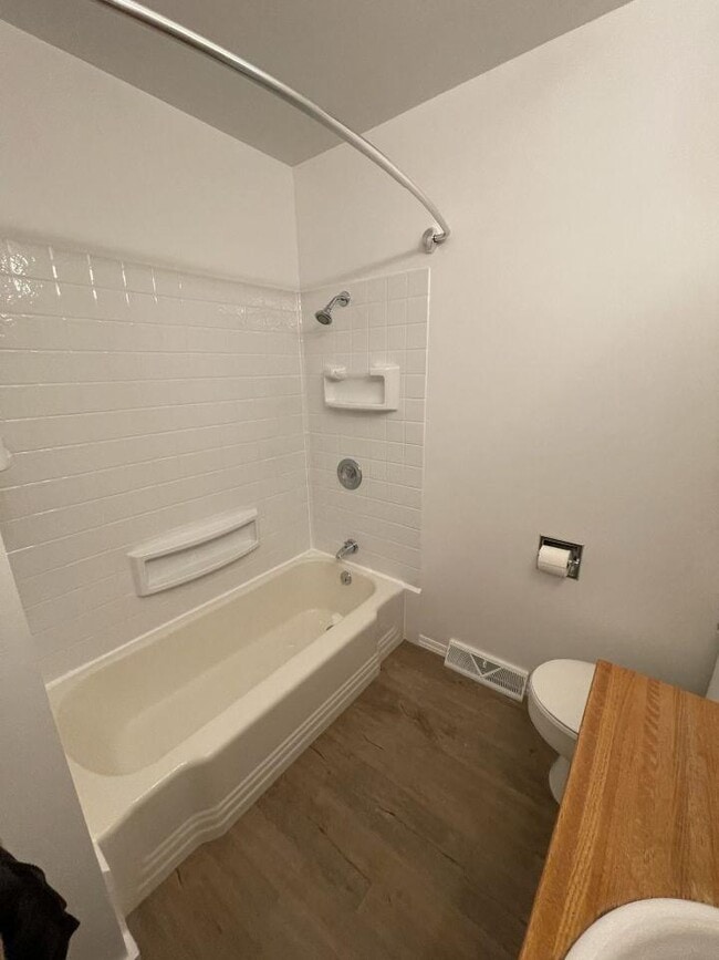 Building Photo - 3 bedroom in Billings MT 59102