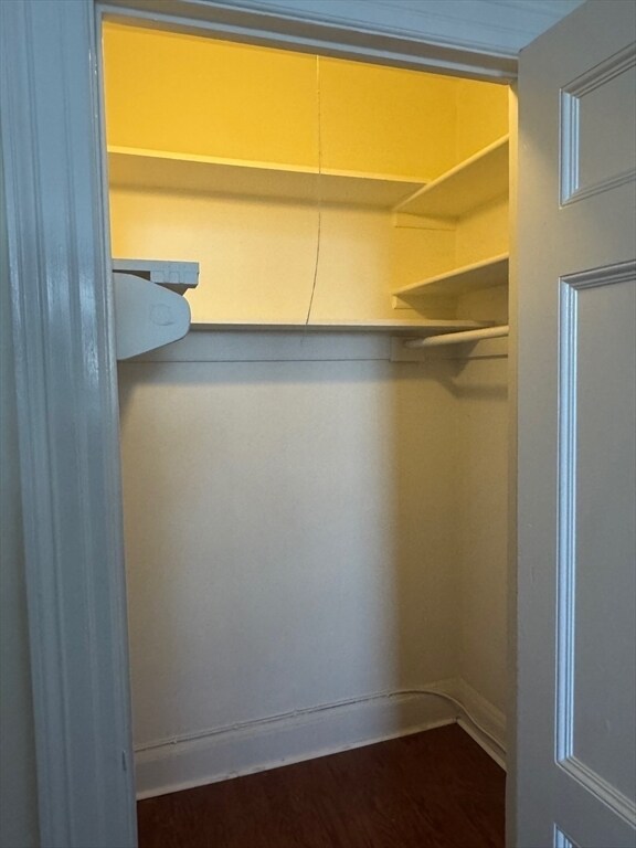 Building Photo - 112 Pinckney St