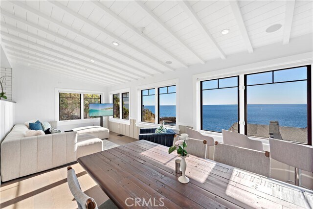 Building Photo - 154 Pearl St