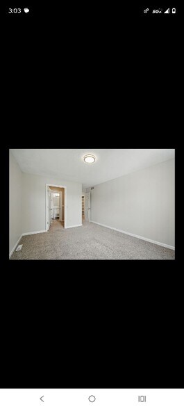 Building Photo - 6138 Terrace Dr
